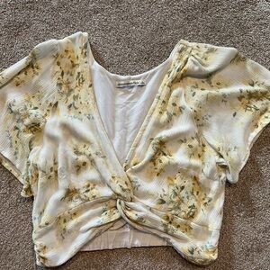Abercrombie & Fitch Women's Floral Top - Yellow